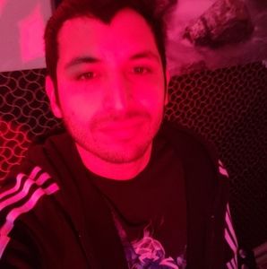 Meet your Posher, Alejandro